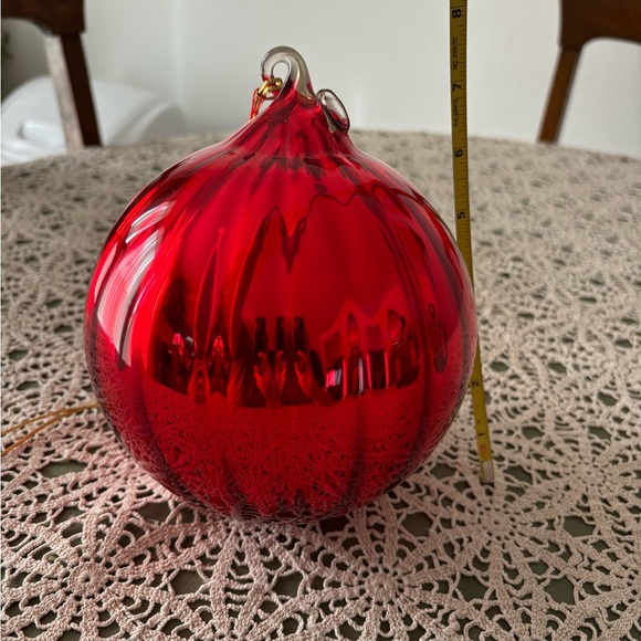 Dept 56 mercury glass 6” or 150mm red ball  ornament ingreat cond! Preloved - Picture 2 of 12